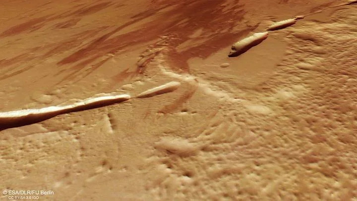 A 'scar' on Mars is seen in detail in new satellite photos