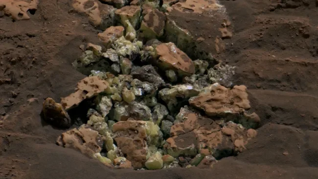 NASA's Curiosity rover finds pure sulfur in Martian rocks