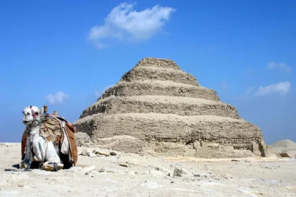 The Pyramid of Djoser built using hydraulic elevators or not