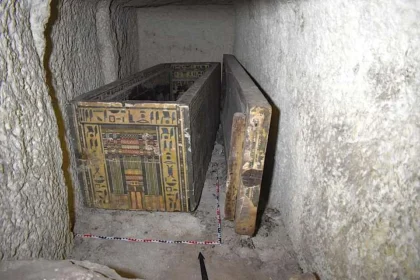 Discovery of 4,000-Year-Old Burial Chamber in Asiut, Egypt