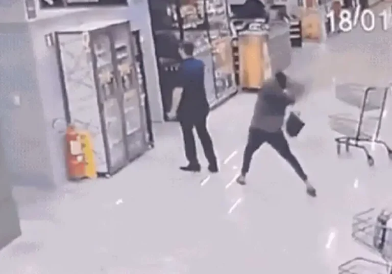 Man arrested after hitting supermarket manager with a shovel