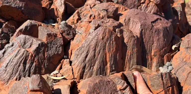 A mais antiga cratera de meteorito da Terra