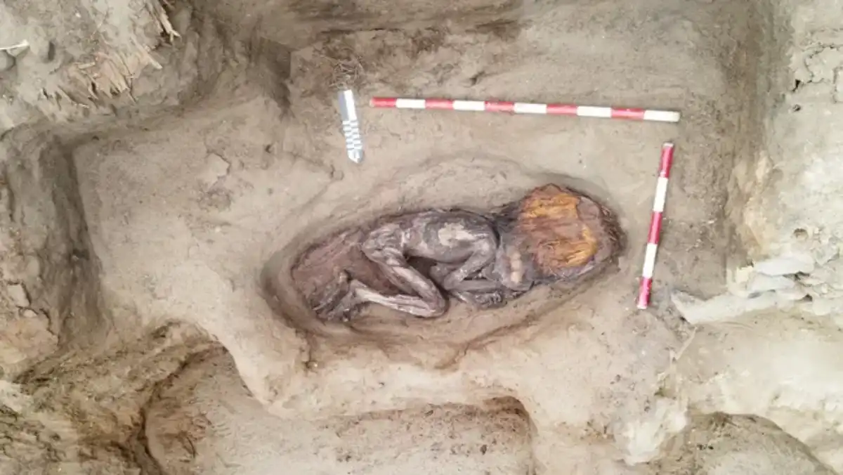 Achado sepultamento de mulher da elite de 5.000 anos no Peru