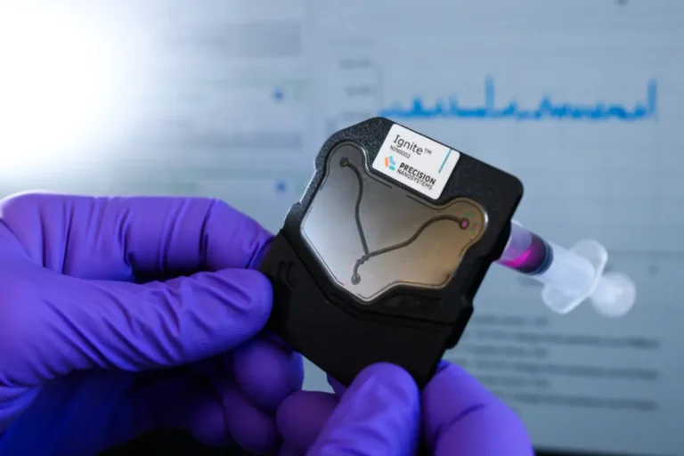 Nanoparticles that deliver cancer drugs directly to tumors