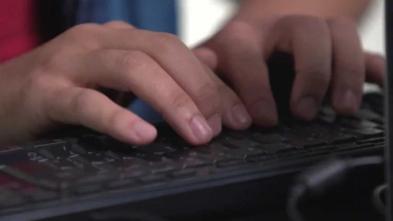 Revolutionizing 3D Modeling for Programmers with Visual Impairments