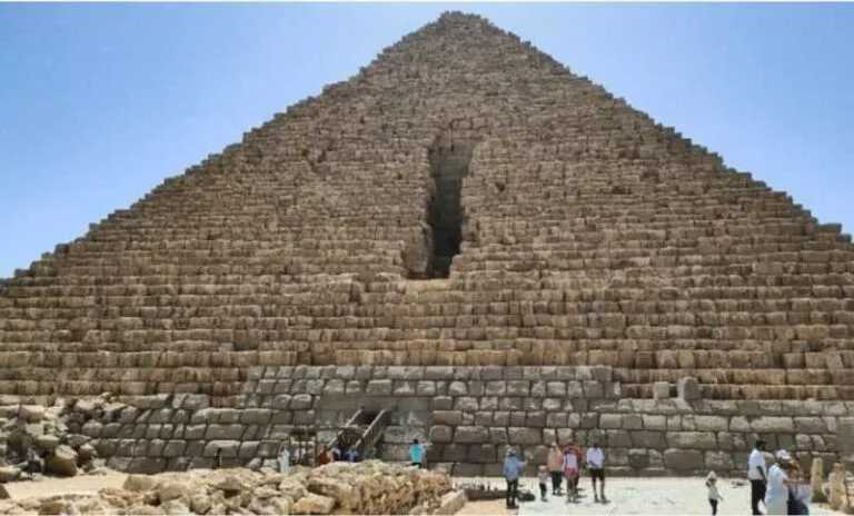 The north face of the Pyramid of Menkaure. Credit: K. Helal et al., 2025.