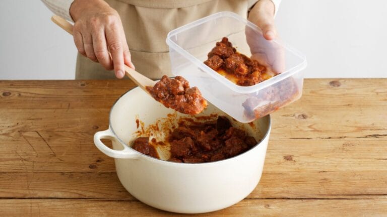 Consistência à Mesa: Dieta Repetitiva Pode Ser Aliada na Perda de Peso, Aponta Pesquisa