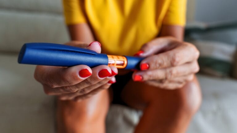 O Enigma da Perda de Peso com Medicamentos Semelhantes ao Ozempic: A Composição Corporal Após a Interrupção do Tratamento