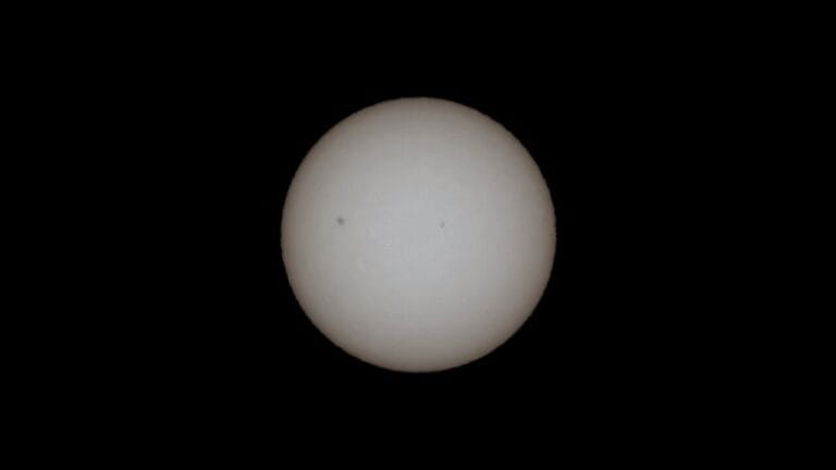 NASA monitora o Sol para proteger astronautas da Artemis II