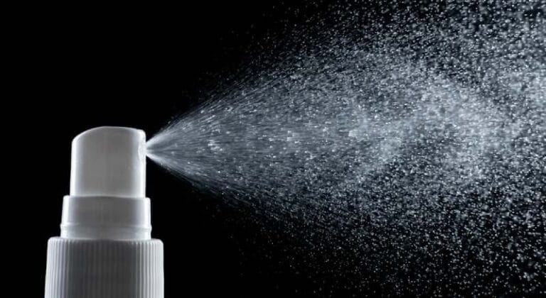 Cientistas Restauram Memória em Camundongos Idosos com Spray Nasal Simples