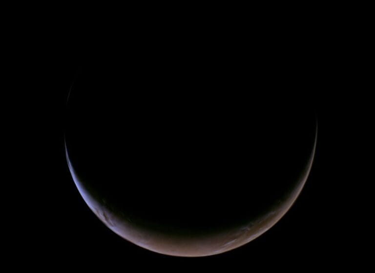 Missão Psyche da NASA deixa Marte e avança para asteroide metalífero