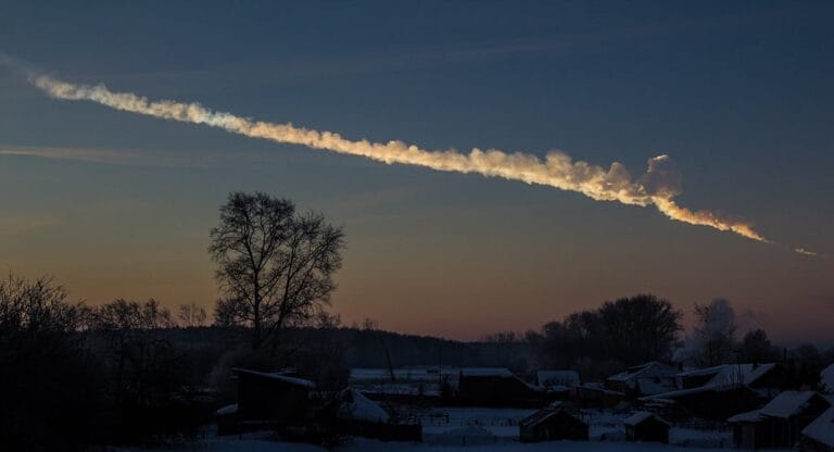 MeerKAT monitora asteroides em tempo real para evitar impactos