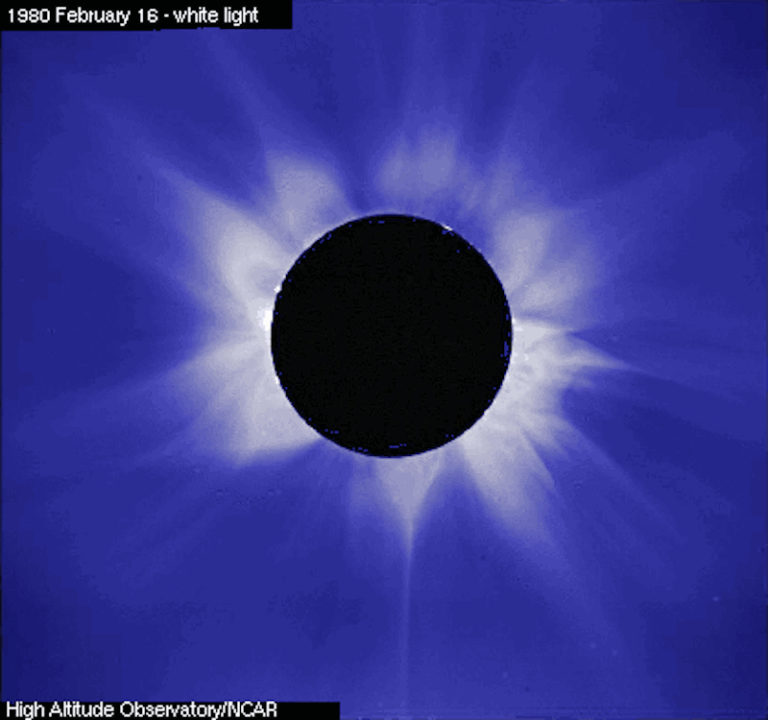 NASA registra explosão solar que durou 19 dias