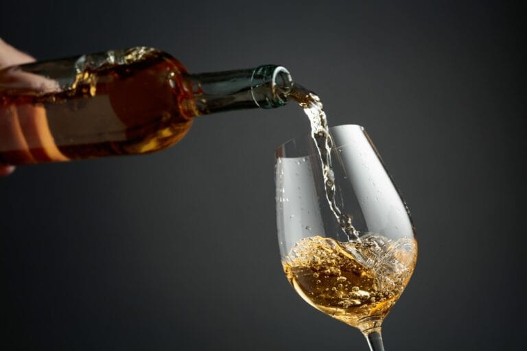 Estudo relaciona tipo de álcool e longevidade em adultos