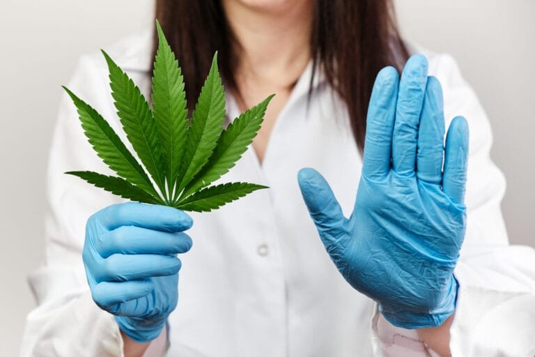 Estudo associa uso de cannabis em adolescentes a doenças mentais