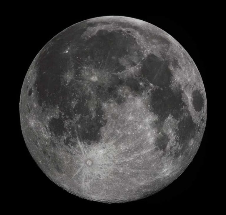 Full Moon photograph taken on October 22, 2010, from Madison, Alabama, USA. Captured using a Celestron 9.25 Schmidt-Cassegrain telescope. Credit: Gregory H. Revera / via Wikipedia.