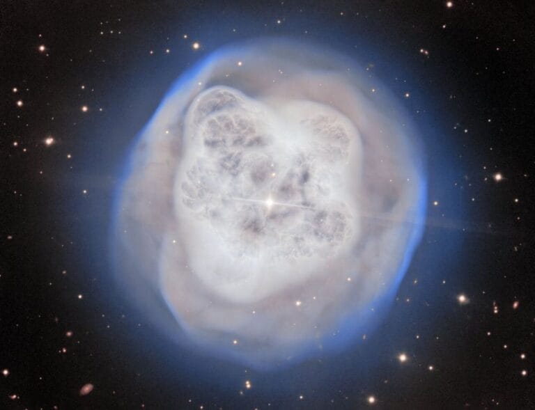 Telescópio Gemini captura imagem da Nebulosa Crystal Ball