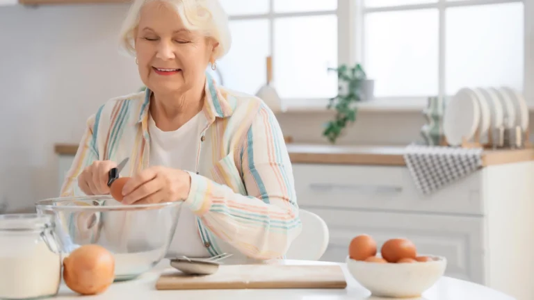 Estudo associa consumo de ovos à redução do risco de Alzheimer