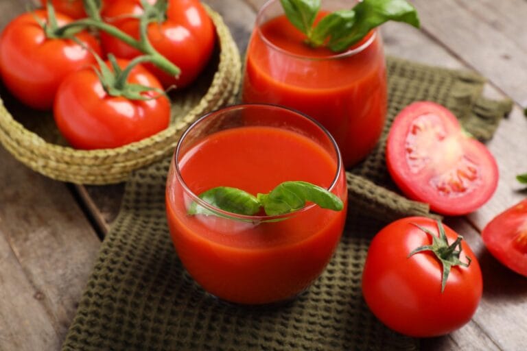Estudo aponta que suco de tomate e soja reduz inflamação