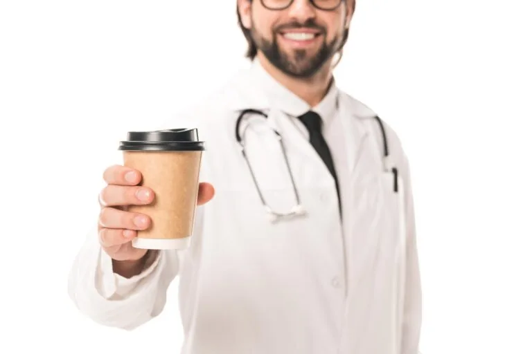 Estudo revela como a cafeína afeta a qualidade do sono