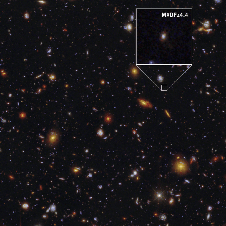 Galáxia MXDFz4.4 revela como o universo se iluminou