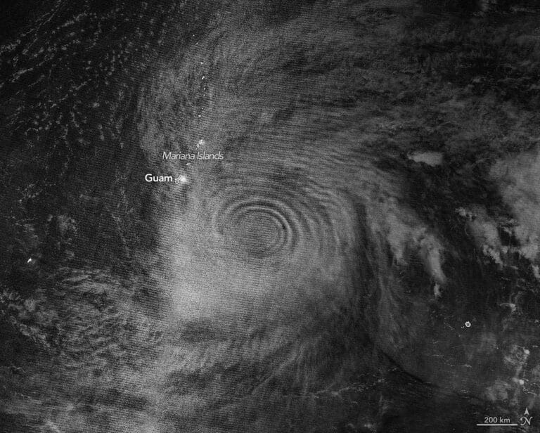 Super Tufão Sinlaku gera ondas gravitacionais na atmosfera