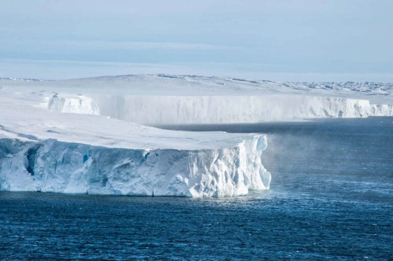 Estudo aponta previsibilidade na perda de gelo da Antártica