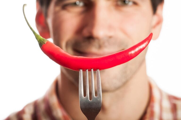 Estudo revela que água e tempero influenciam consumo alimentar