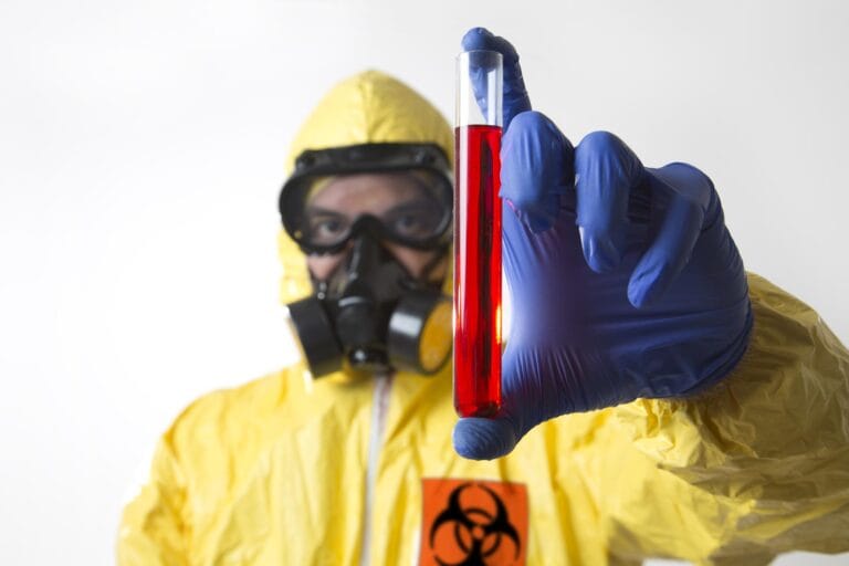 Ebola e hantavírus apresentam sintomas iniciais semelhantes
