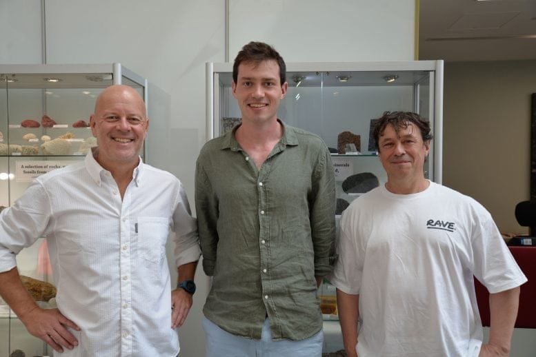 Mike Kendall, Tobermory Mackay Champion, and Jon Wade