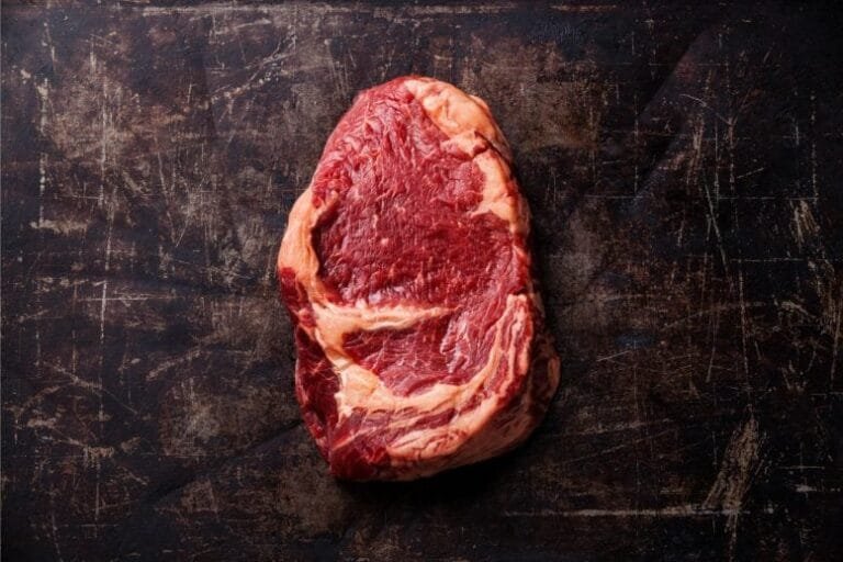 Consumo de carne vermelha impacta saúde e meio ambiente