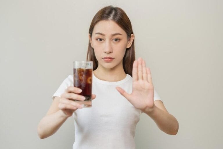 Bebidas açucaradas aumentam risco de câncer gástrico em 145%