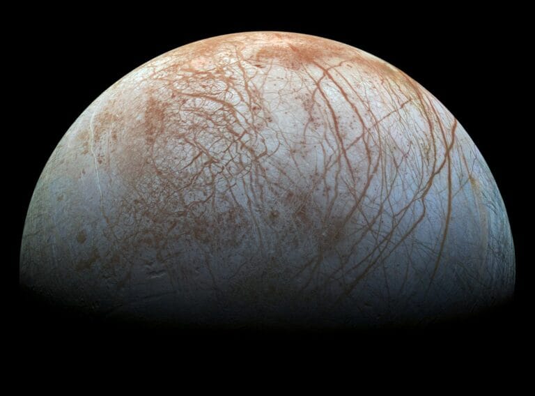 Estudo indica que oceano interior de Europa é de difícil acesso