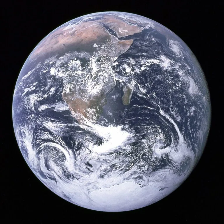 Estudo revela como identificar características de exoplanetas