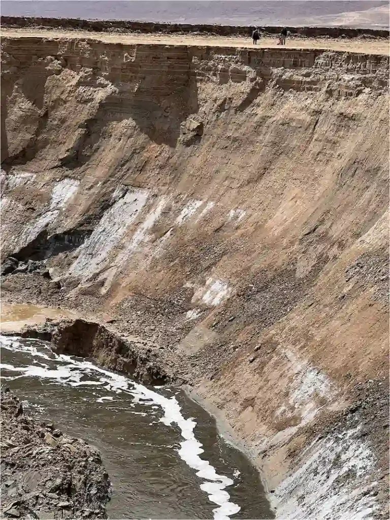 ancient wildfires taught humans make pottery