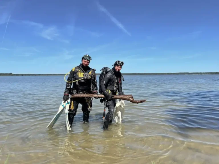 Lago na Alemanha revela estruturas de caçadores-coletores de 10.500 anos