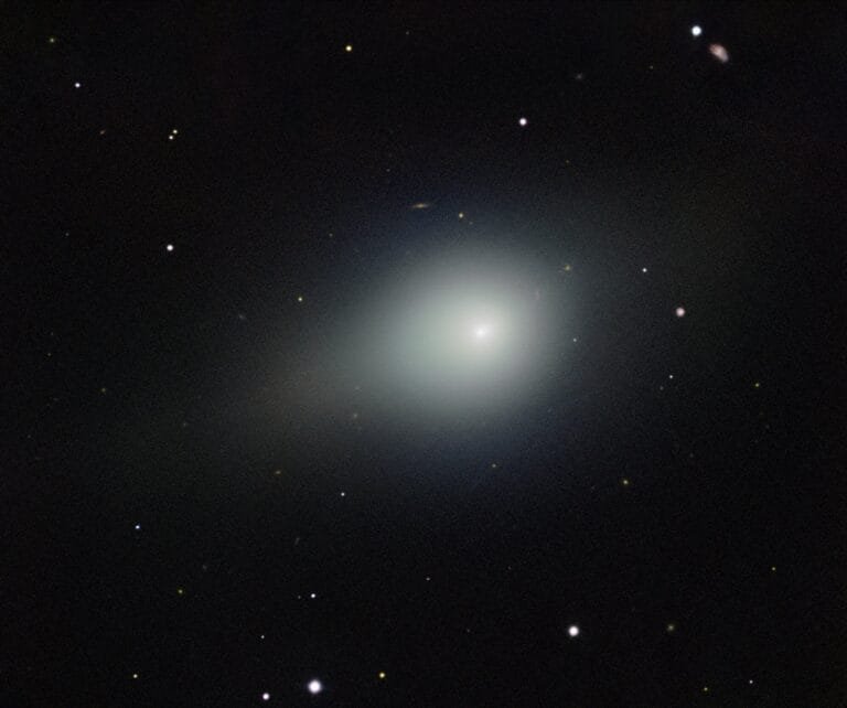 Cometa interestelar 3I/ATLAS revela origem em condições frias