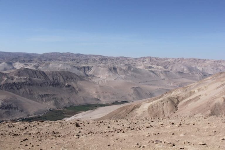 Estudo revela paisagem de 22 milhões de anos sob erupção no Chile