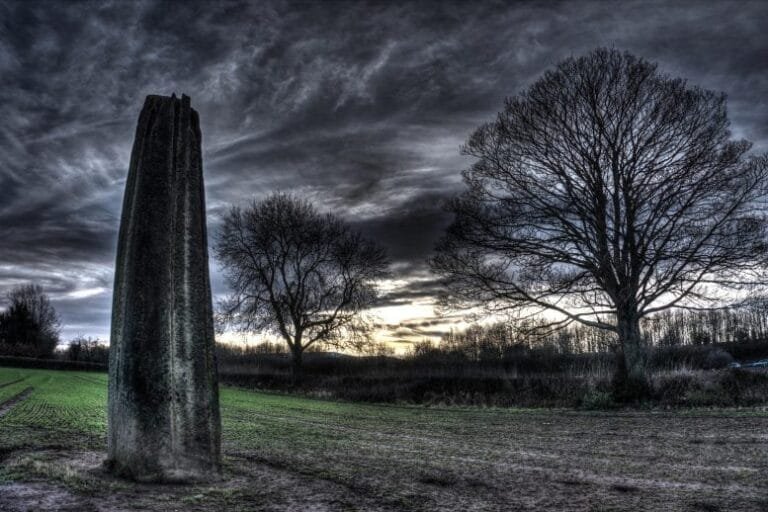 Estudo revela origem das pedras do monumento Devil’s Arrows