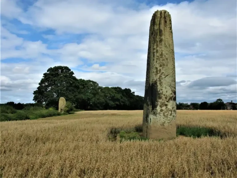 Cientistas identificam origem das pedras de Devil’s Arrows