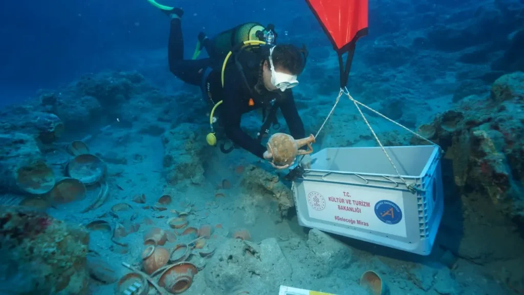 cicero plates shipwreck