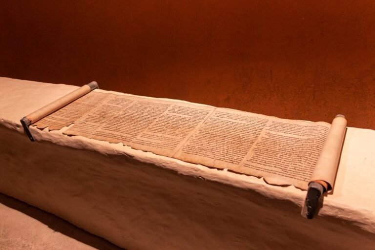 Estudo analisa calendário da seita de Qumran em novos termos