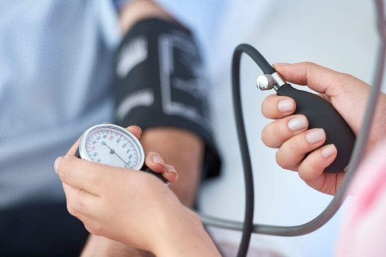 Estudo revela distúrbio hormonal oculto em hipertensão