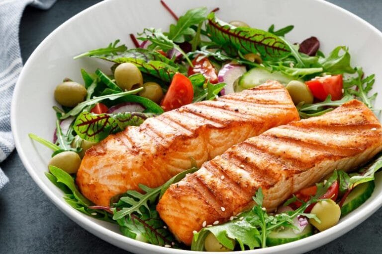Dieta mediterrânea adaptada ajuda na perda de peso nos EUA