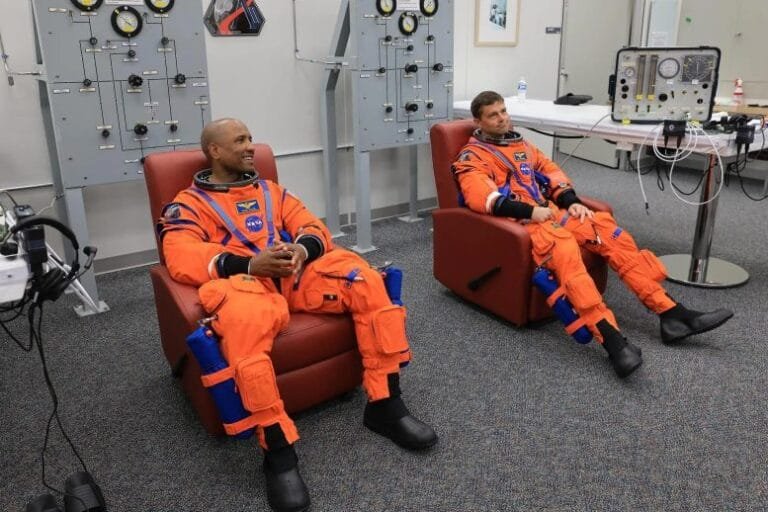 Astronautas da Artemis II assumem novos papéis na NASA