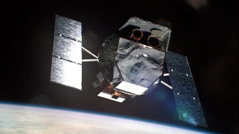 NASA reativa telescópio Swift enquanto perde altitude