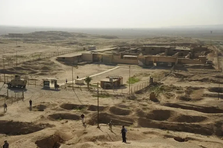 Arqueólogos revelam cidade oculta de Nimrud, capital assíria