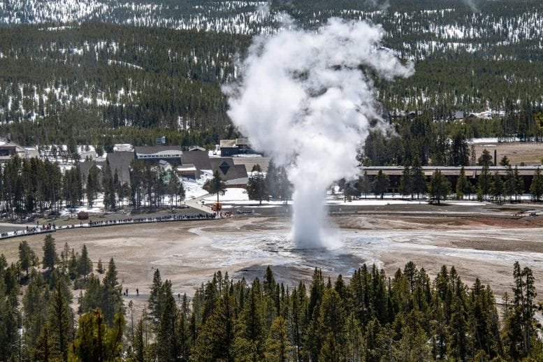 Yellowstone National Park Old Faithful Geyser and Visitor Center