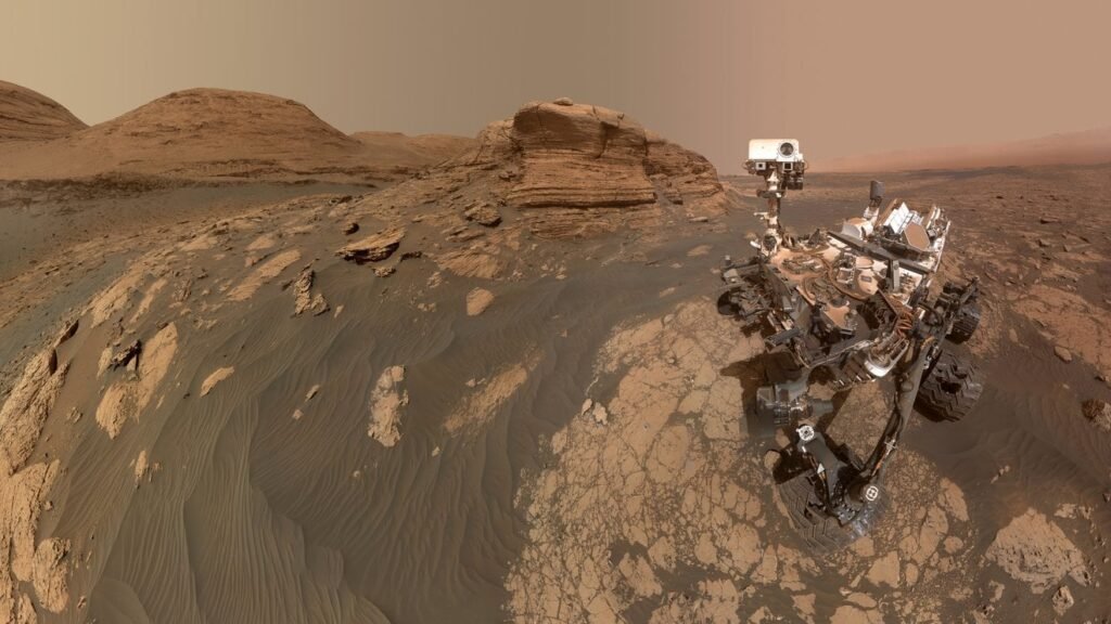 The Curiosity rover snaps a 'selfie' in 2021. Credit: NASA/JPL-Caltech.