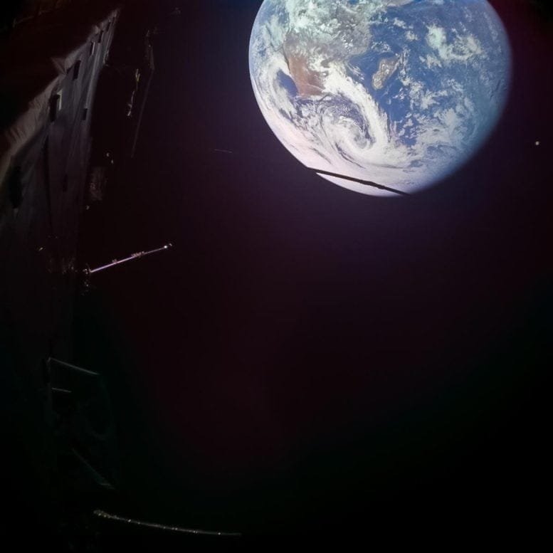 Juice Images Earth During Earth Flyby